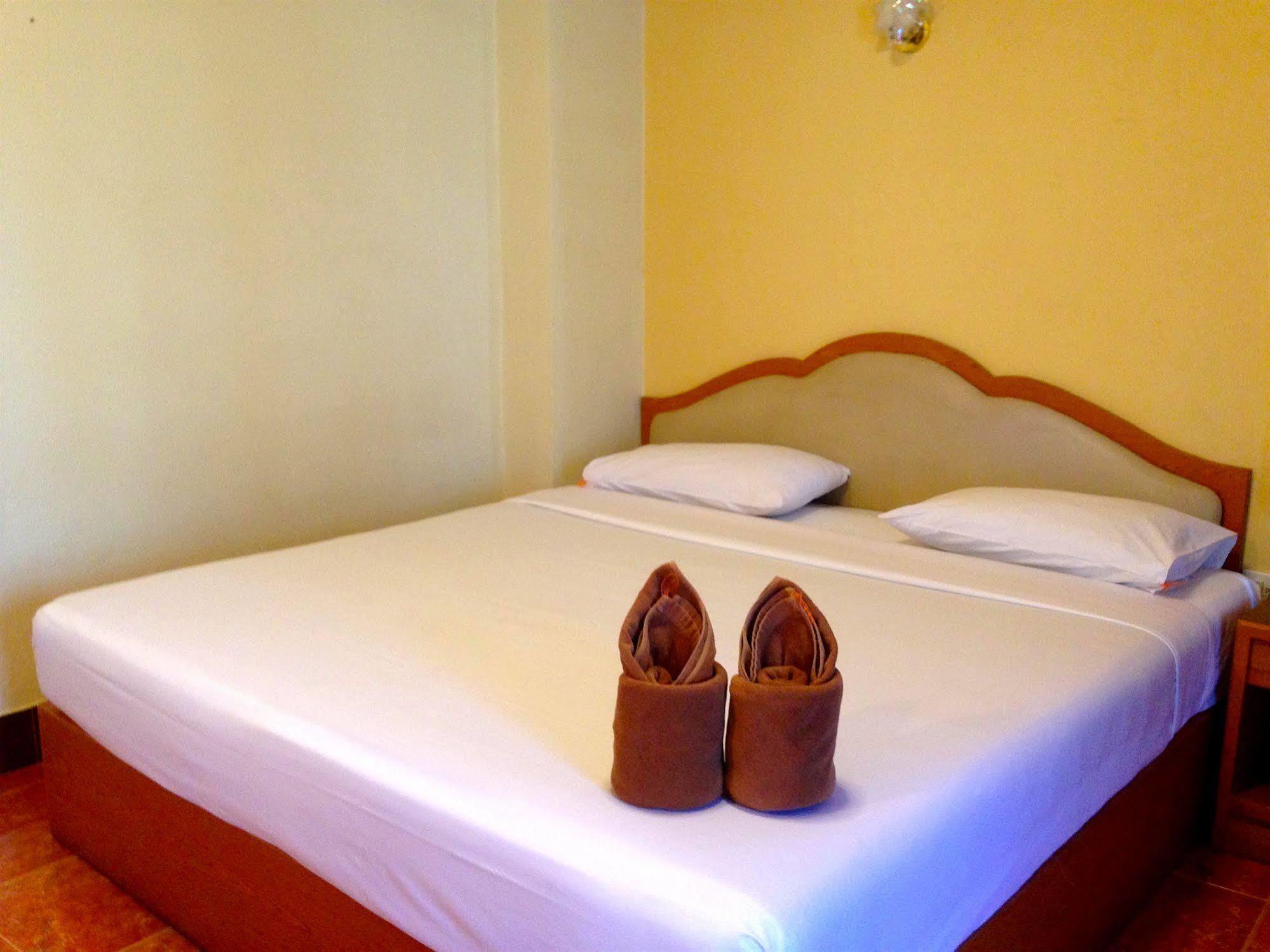 Cherry Hotel Pattaya Dış mekan fotoğraf